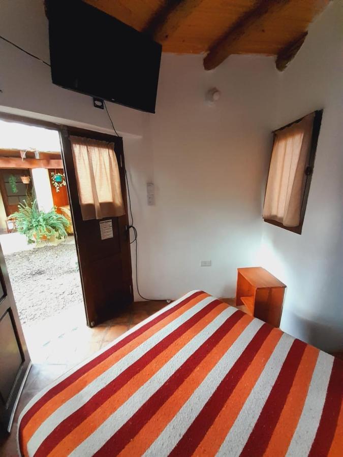 Bed and Breakfast La Montana Cafayate Esterno foto