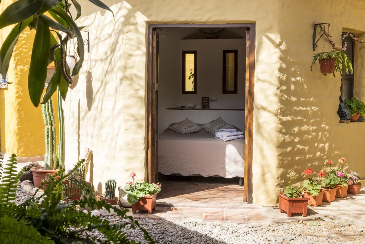 Bed and Breakfast La Montana Cafayate Esterno foto