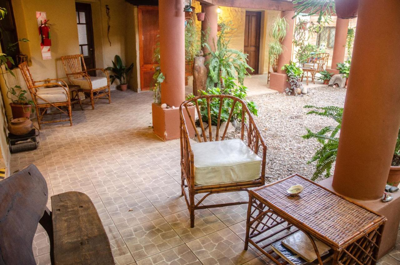 Bed and Breakfast La Montana Cafayate Esterno foto